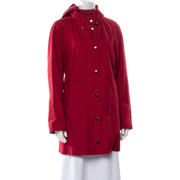 EUC Burberry Red Trench Coat - Picture 1 of 4